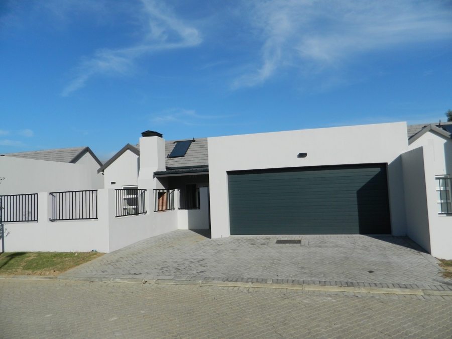 To Let 3 Bedroom Property for Rent in Klein Parys Western Cape